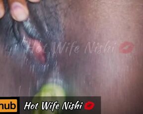 ගෑනිගේ හිල් දෙකටම එකවර සැපක් | Sri Lankan Slutty Wife Gets her both Holes Fucked at same Time