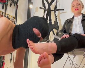 Miss Anna Elite - Foot Massage for my Gorgeous Feet (trailer)