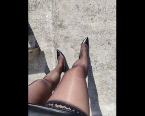 POV sandra_xDresser nylon stocking walk