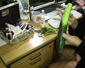 The CUCUMBER as anal spare?