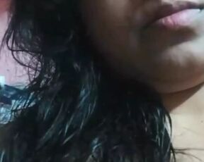 Tami ponnu boobs showing in bathroom for stepbrother natural beauty sexy lips telugu fuckers