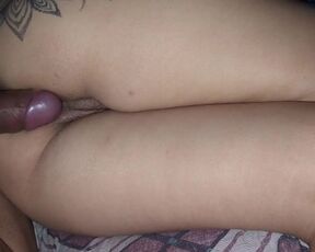 solo la puntita, concha y culito ansioso por este pene