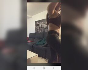 Live facebook bikini sexy ass romanian